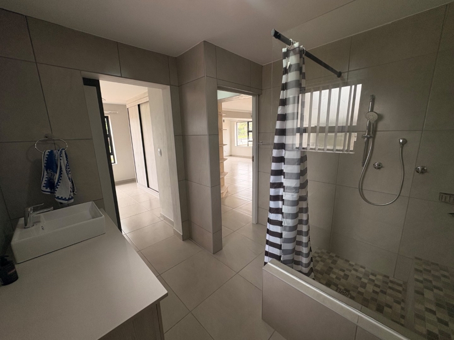 To Let 1 Bedroom Property for Rent in Fraaiuitsig Western Cape